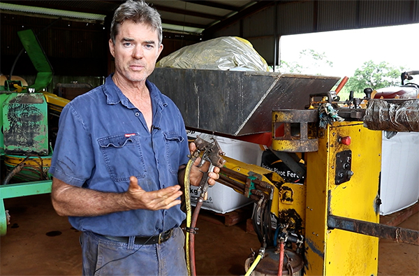 Grower video case study. Spray gun bunch spray system.